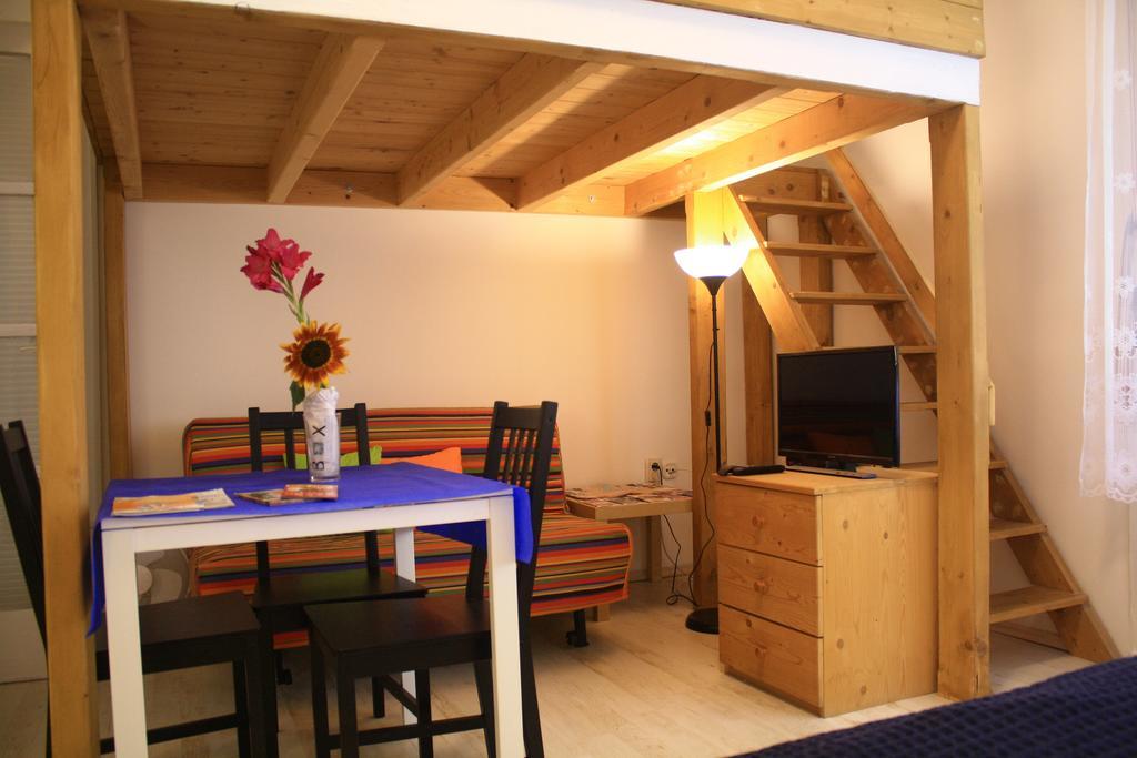 O-Ujlak Apartman Budapest Exterior photo